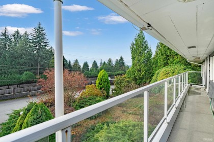 Photo 13 at 2615 Skilift Place, Chelsea Park, West Vancouver
