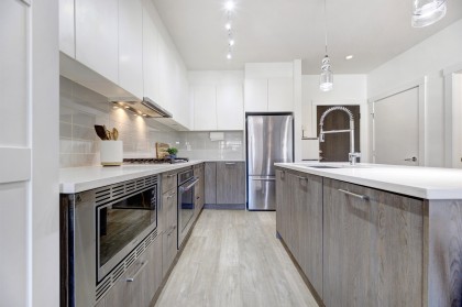 Photo 2 at 306 - 625 E 3rd Street, Lower Lonsdale, North Vancouver