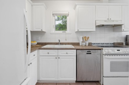 Photo 15 at 207 - 1518 Bowser Avenue, Norgate, North Vancouver