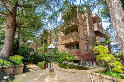 Photo 1 at 209 - 2211 W 2nd Avenue, Kitsilano, Vancouver West