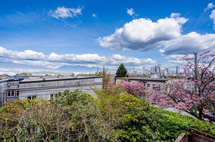Photo 25 at 209 - 2211 W 2nd Avenue, Kitsilano, Vancouver West