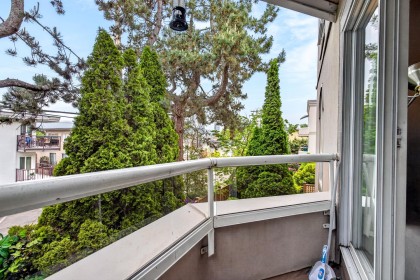 Photo 30 at 202 - 2057 W 3rd Avenue, Kitsilano, Vancouver West