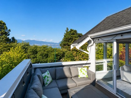 Photo 8 at 3262 W 1st Avenue, Kitsilano, Vancouver West