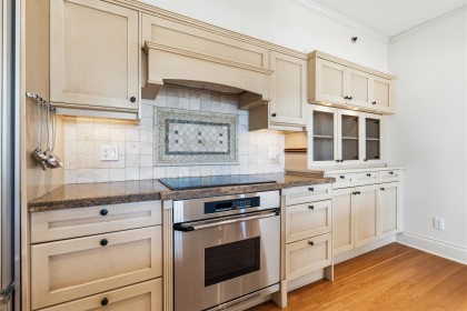 Photo 13 at 307 - 1311 Beach Avenue, West End VW, Vancouver West