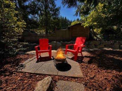 Photo 32 at 1777 Caledonia Avenue, Deep Cove, North Vancouver