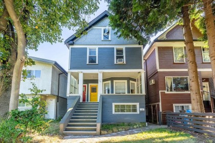 Photo 4 at 136 W 12th Avenue, Mount Pleasant VW, Vancouver West