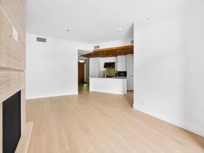 Photo 3 at 405 - 6687 Nelson Avenue, Horseshoe Bay WV, West Vancouver