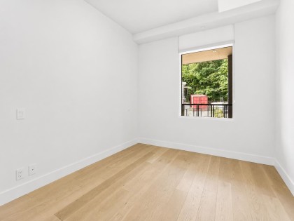 Photo 9 at 405 - 6687 Nelson Avenue, Horseshoe Bay WV, West Vancouver