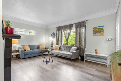 Photo 2 at 3425 W 8th Avenue, Kitsilano, Vancouver West