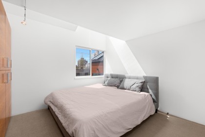 Photo 12 at 9 - 1934 Barclay Street, West End VW, Vancouver West
