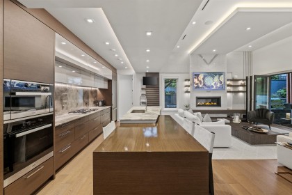 Photo 5 at 920 Melbourne Avenue, Edgemont, North Vancouver