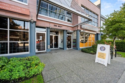Photo 16 at 202 - 1750 W 2nd Avenue, False Creek, Vancouver West