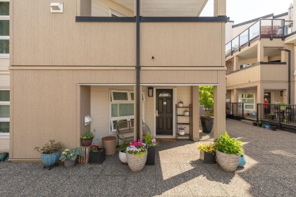 Photo 6 at 14 - 1350 W 6th Avenue, Fairview VW, Vancouver West