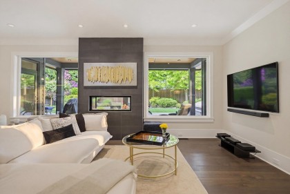 Photo 2 at 1138 Ridgewood Drive, Edgemont, North Vancouver