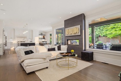 Photo 3 at 1138 Ridgewood Drive, Edgemont, North Vancouver