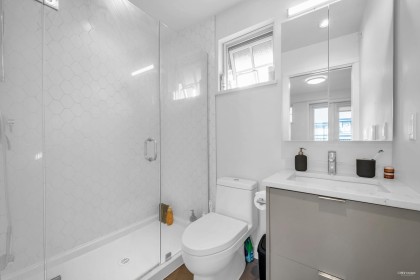 Photo 17 at 7901 Oak Street, Marpole, Vancouver West