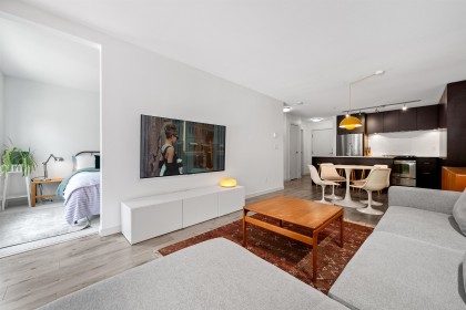 Photo 4 at 203 - 1677 Lloyd Avenue, Pemberton NV, North Vancouver