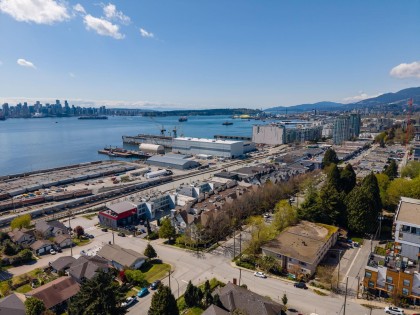 Photo 27 at 102 - 365 E 1st Street, Lower Lonsdale, North Vancouver