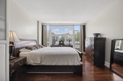 Photo 8 at 501 - 1327 E Keith Road, Lynnmour, North Vancouver