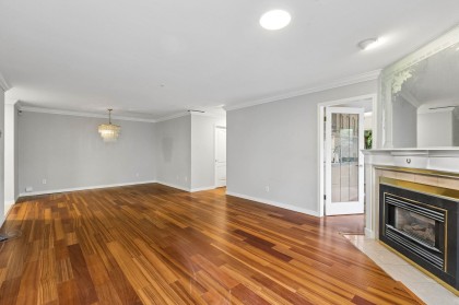 Photo 3 at 103 - 7580 Columbia Street, Marpole, Vancouver West