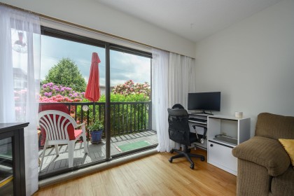 Photo 2 at 105 - 123 E 19th Street, Central Lonsdale, North Vancouver