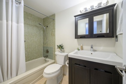 Photo 16 at 105 - 123 E 19th Street, Central Lonsdale, North Vancouver