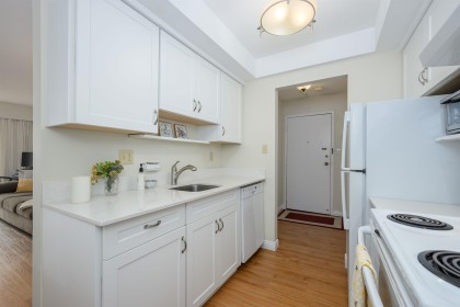 Photo 10 at 105 - 123 E 19th Street, Central Lonsdale, North Vancouver