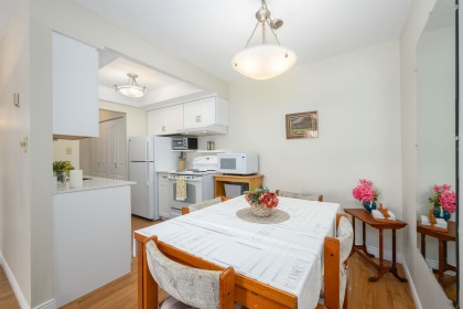 Photo 8 at 105 - 123 E 19th Street, Central Lonsdale, North Vancouver
