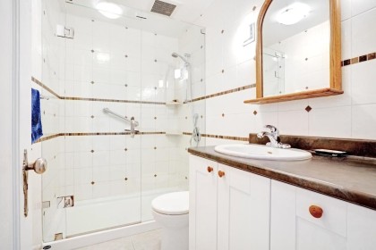 Photo 19 at 2305 W 3rd Avenue, Kitsilano, Vancouver West