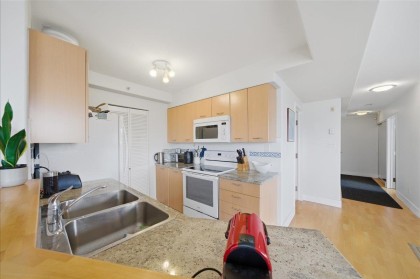 Photo 23 at 602 - 1818 W 6th Avenue, Kitsilano, Vancouver West