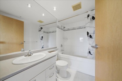Photo 27 at 602 - 1818 W 6th Avenue, Kitsilano, Vancouver West