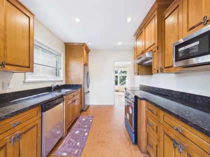 Photo 10 at 3150 Stephens Street, Kitsilano, Vancouver West