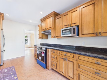 Photo 11 at 3150 Stephens Street, Kitsilano, Vancouver West