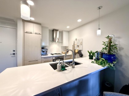 Photo 5 at 305 - 5033 Cambie Street, Cambie, Vancouver West