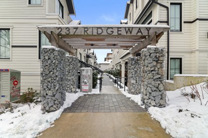 Photo 22 at 5 - 237 Ridgeway Avenue, Lower Lonsdale, North Vancouver