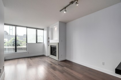 Photo 3 at 221 - 3228 Tupper Street, Cambie, Vancouver West