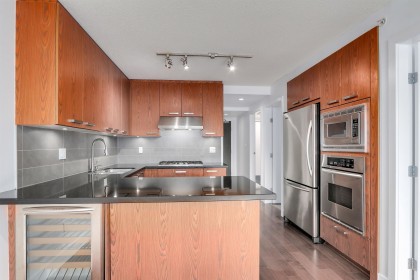 Photo 9 at 221 - 3228 Tupper Street, Cambie, Vancouver West