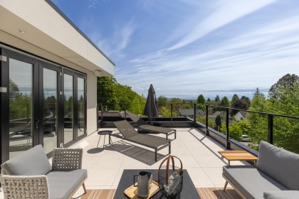 Photo 2 at 2 - 5061 Blenheim Street, Dunbar, Vancouver West