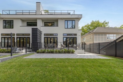 Photo 5 at 2 - 5061 Blenheim Street, Dunbar, Vancouver West