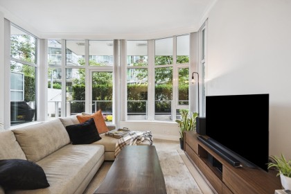 Photo 4 at 112 - 185 Victory Ship Way, Lower Lonsdale, North Vancouver