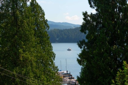 Photo 3 at 2643 Panorama Drive, Deep Cove, North Vancouver