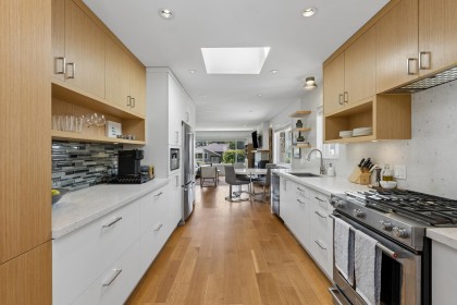 Photo 9 at 316 W 21st Street, Central Lonsdale, North Vancouver