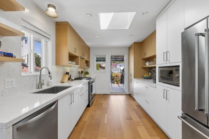 Photo 10 at 316 W 21st Street, Central Lonsdale, North Vancouver