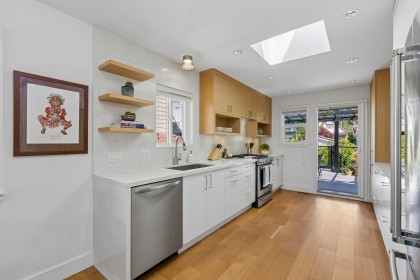 Photo 11 at 316 W 21st Street, Central Lonsdale, North Vancouver
