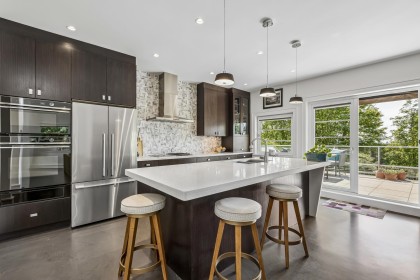 Photo 6 at 4041 Prospect Road, Upper Lonsdale, North Vancouver