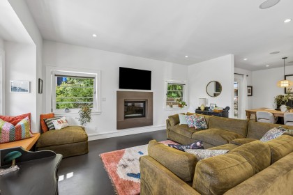 Photo 4 at 4041 Prospect Road, Upper Lonsdale, North Vancouver
