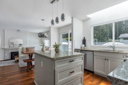 Photo 8 at 2021 Rufus Drive, Westlynn, North Vancouver