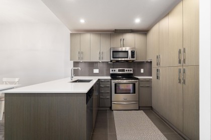 Photo 17 at 112 - 3479 Wesbrook Mall, University VW, Vancouver West
