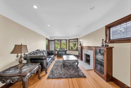 Photo 3 at 4580 W 1st Avenue, Point Grey, Vancouver West
