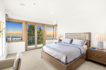 Photo 30 at 1036 Eyremount Drive, British Properties, West Vancouver
